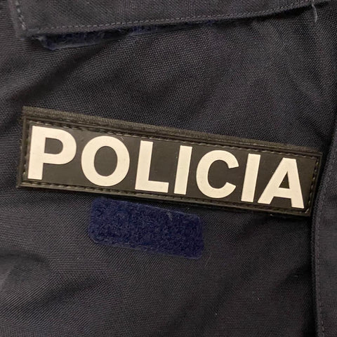 Parche 'POLICIA' en Blanco y Negro en PVC